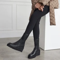 Ariel Black Leather Wavesole Ankle Boots<Carl Scarpa
