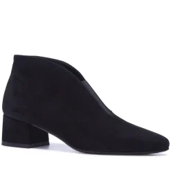 Blenniee Black Suede Ankle Boots<Carl Scarpa Hot