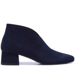 Blenniee Navy Suede Ankle Boots<Carl Scarpa Best