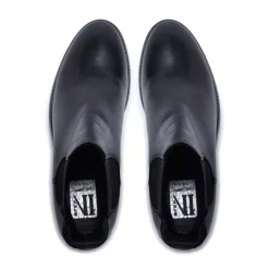 Delicio Black Leather Ankle Boots<Carl Scarpa New