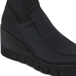 Lainie Black Textile Ankle Boots<Carl Scarpa Best