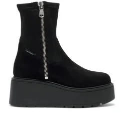 Saluzzo Black Suede Ankle Boots<Carl Scarpa Outlet