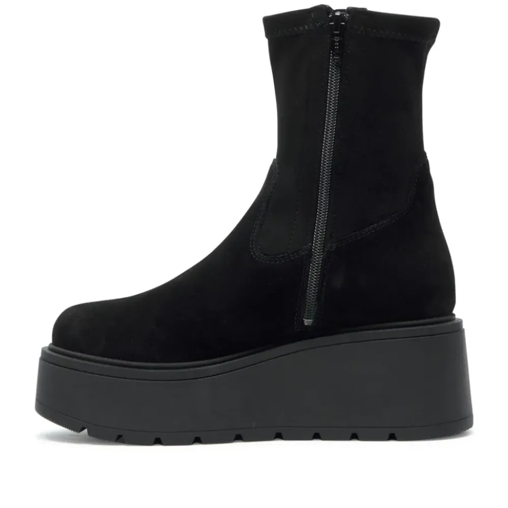 Saluzzo Black Suede Ankle Boots<Carl Scarpa Outlet