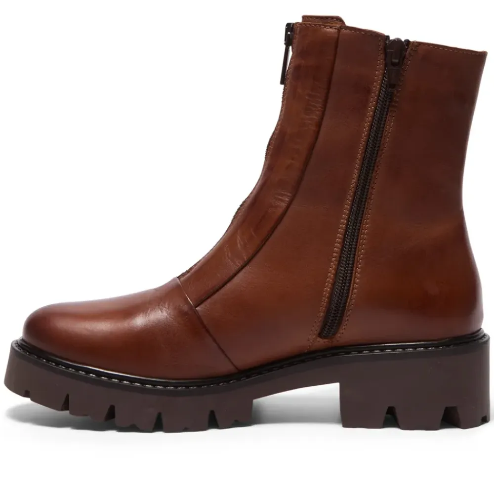 Sanica Tan Leather Zip-Up Ankle Boots<Carl Scarpa Hot