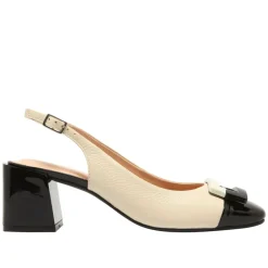 Sardinia Off White Leather Block Heel Courts<Carl Scarpa Hot